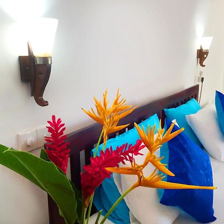 Blue Sky Beach Resort Unawatuna Eksteriør bilde