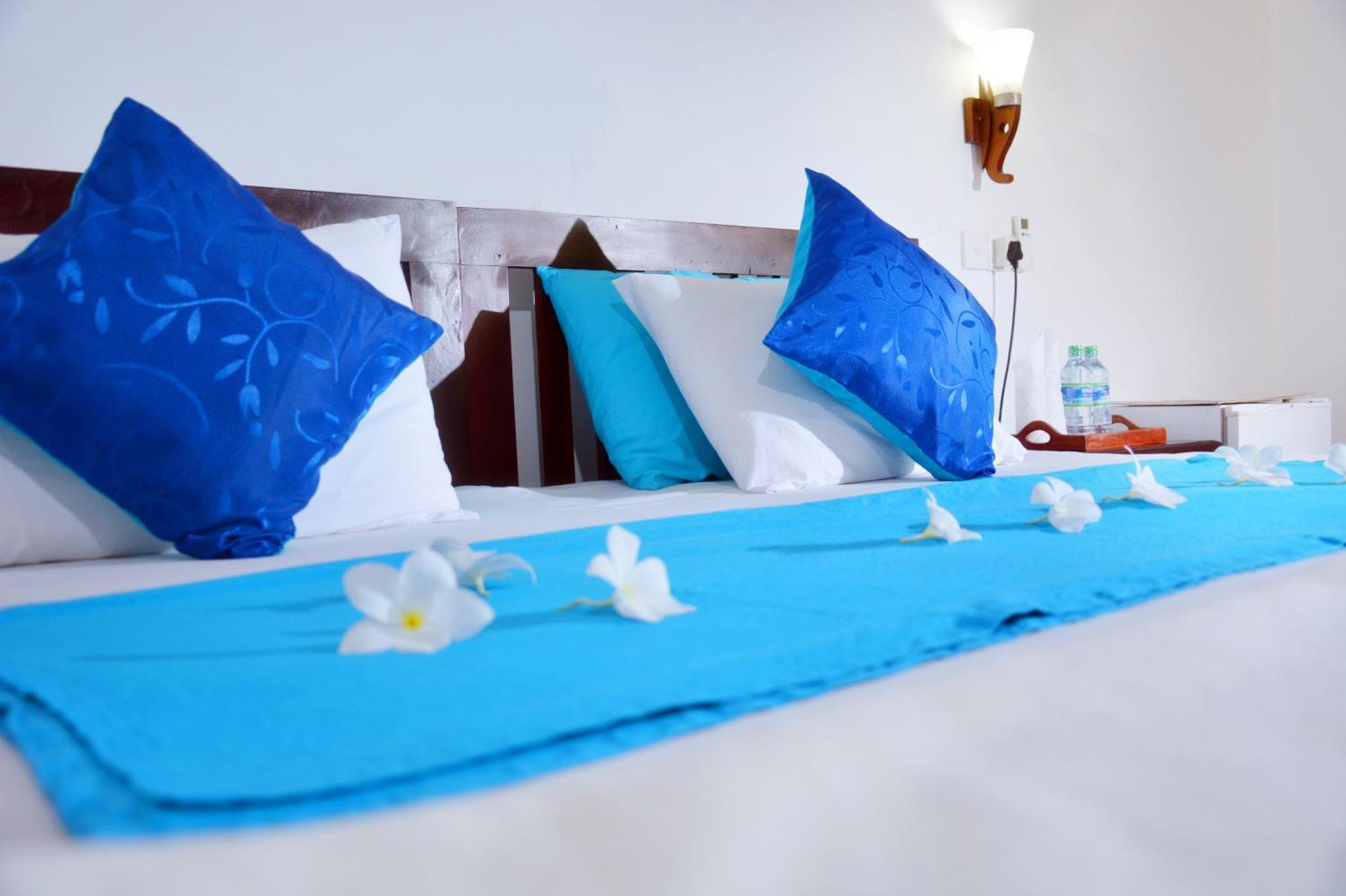 Blue Sky Beach Resort Unawatuna Eksteriør bilde