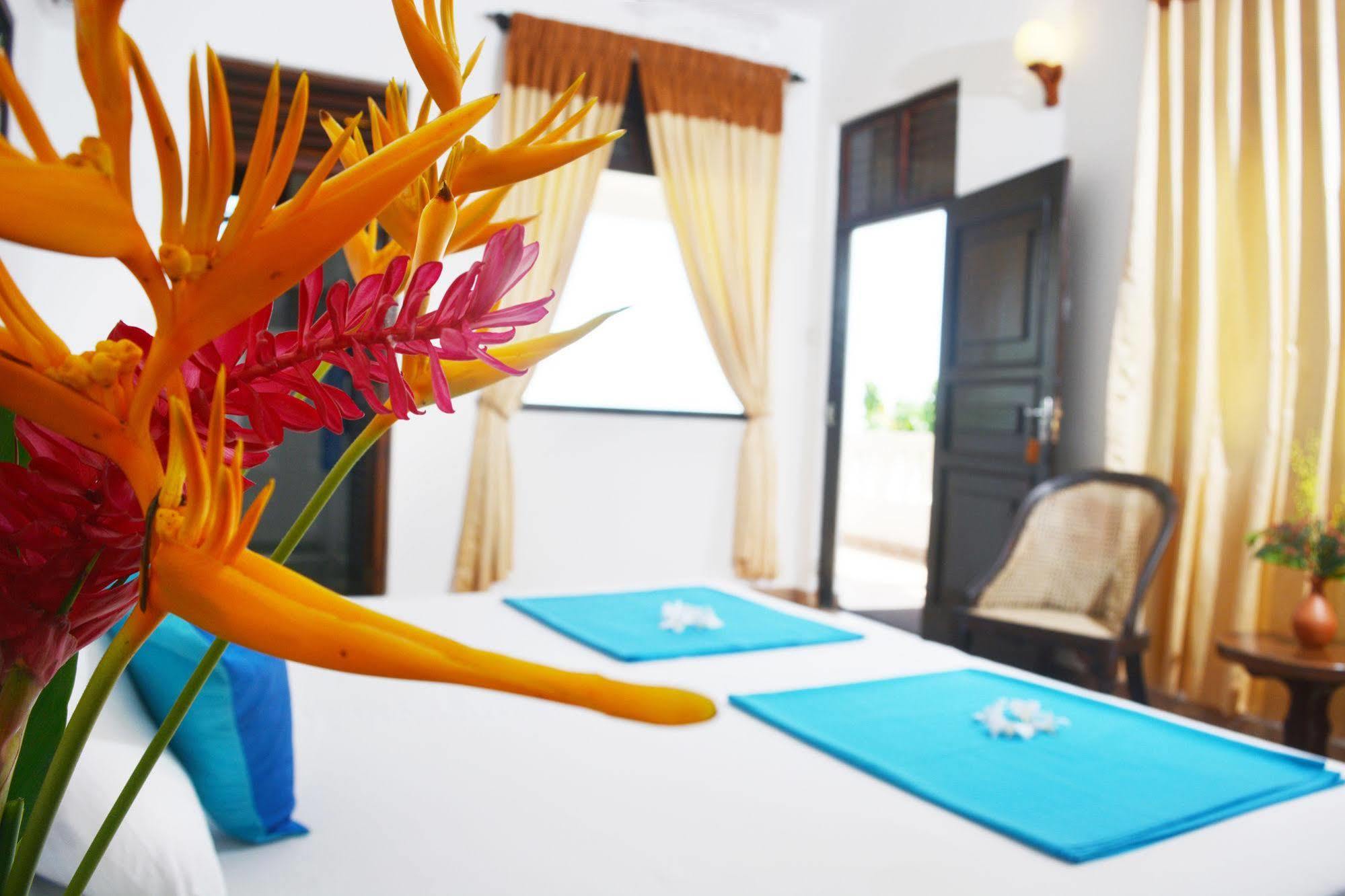 Blue Sky Beach Resort Unawatuna Eksteriør bilde