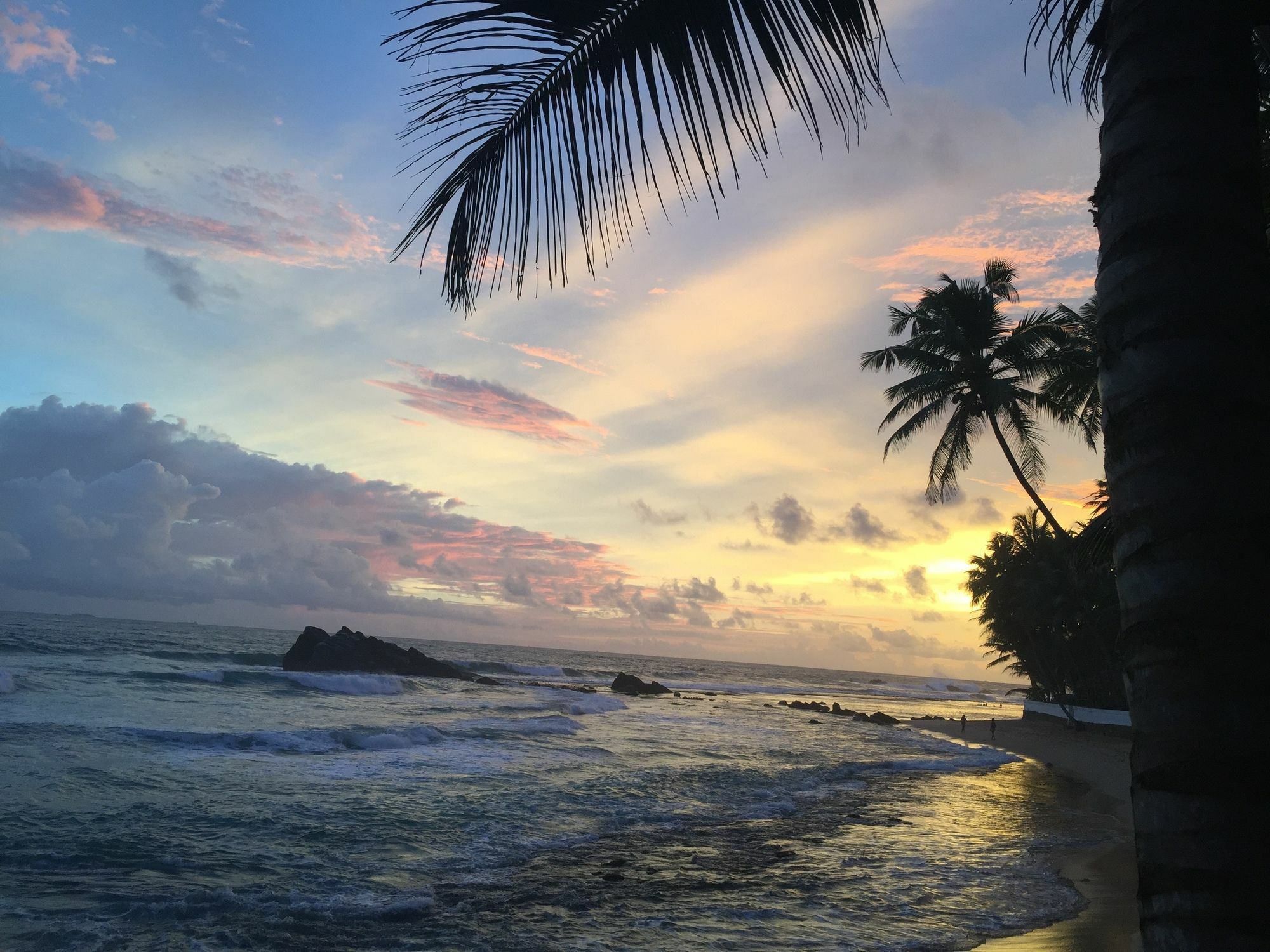 Blue Sky Beach Resort Unawatuna Eksteriør bilde